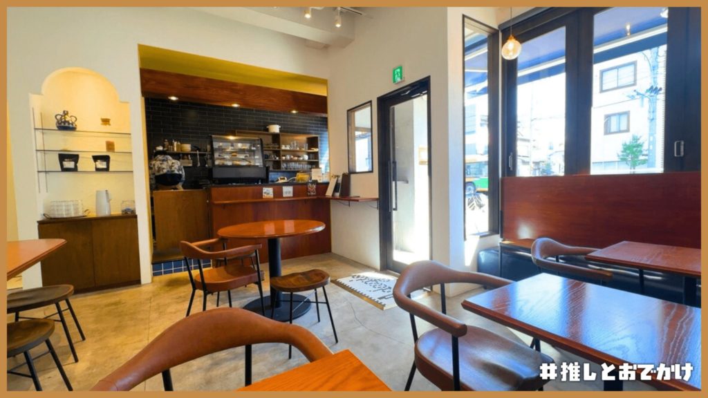 adajio cafe アダジオ カフェ 店内